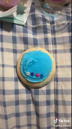 Feeling: weezered #greenscreen #weezered #buddyholly #weezer #weezermeme #youjustgotweezered #trend #bluealbum #bluealbumweezer #funnyweezer #godhelpme