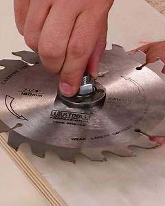 332K views · 343 reactions | Automatic Saw Sharpener! | Crafty Panda | Facebook