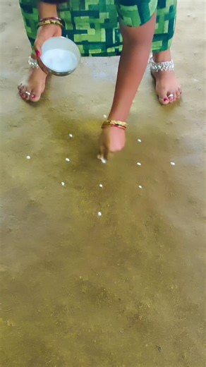 Kani Ini on Instagram: "Festival colour Kolam designs for beginners easy muggulu designs #easyrangoli #rangolidesigns #rangolidesigns #rangolikollam #easyrangolidesigns #kolamdesignswithdots #kolamrangoli #rangoliartdesigns #kolam #muggulu #rangolidesignswithdots #easykolam #simplekolam #mugguluwithdots #chukkalamuggulu #kolamwithdots #mugguludesignswithdots #padikolam #rangoli #easyrangoli #rangoliwithdots #designswithdots #rangoliart #latestrangoli #designs #simplerangolidesign #simplerangoli 