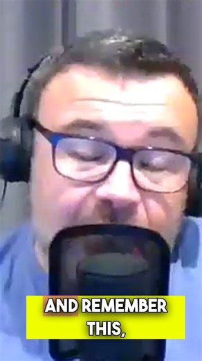 Rugby League is a simple game overcomplicated by a lot of idiots. Lee on the Rugby League Coach Podcast makes it all sound a heck of a lot easier. 🚨NEW EP. OUT NOW - #146 🚨 Tune in now wherever you get your podcasts, or hit the link below! 🎧👇 https://rugbyleaguecoach.com.au/podcast/ #Coach #Coaching #NRL #RugbyLeague | rugbyleaguecoach