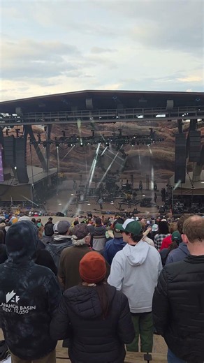 Red Rocks glows with The Hip Abduction's "Golden Sky" LIVE #Reggae #shorts