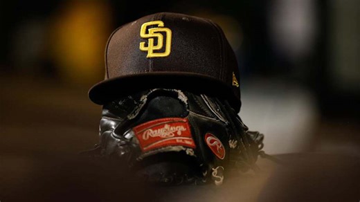 Former Red Sox Fan-Favorite Pops Up In Padres Rumors