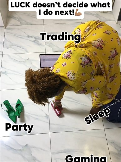 If the choice isn’t TRADING I’m not choosing it🤧 #forex #forextrading #tradingmemes #tradinghumor