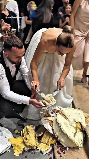 A broken cake, but an unbroken bond. 💖