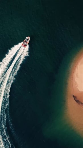 Zipwake | The No 1 interceptor trim system in the world. on Instagram: "Hear Paul Harmer talk about his setup and why Zipwake is a key part of his gear 🙌 #zipwake #stabicraft"