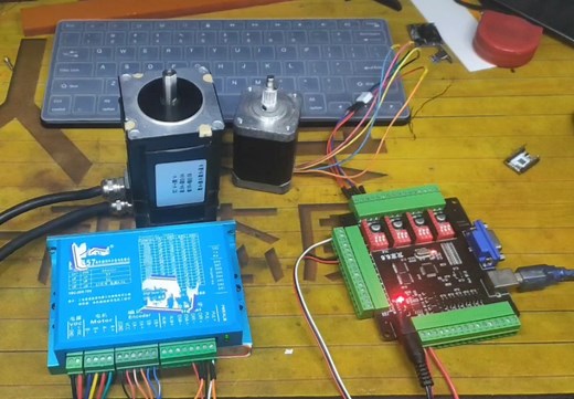 mach3五轴板 板载驱动及外置驱动的使用