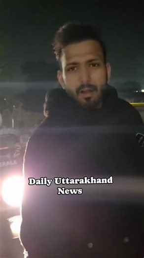 Dehradun Wale on Instagram: "देहरादून: खुले में कूड़ा फेंकने आई लड़की को रोका तो हो गया बबाल। देहरादून के चंद्रमणि इलाके का है मामला । #देहरादून #स्वच्छभारतअभियान"