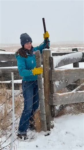 Once you use one of these gate latches you will never go back! Perfect for the ranch wives and kids - so effortless to open and close and you will never have to use rope to tie a gate closed again! ✨ We have lots in stock, message us or add to cart through our website. | Two 7 Three Ranch Goods