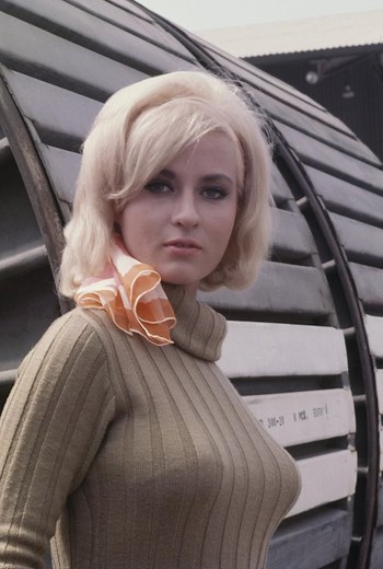 Lee Meredith | Actress