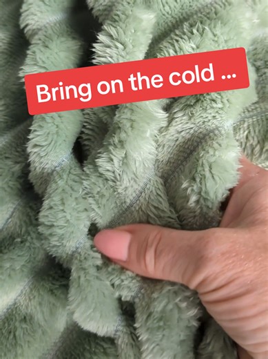 Soft and Cozy Throws Perfect for Your Home