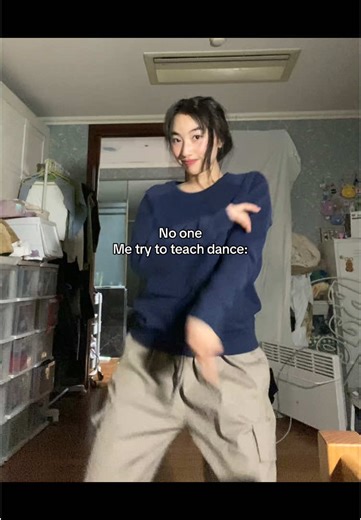 Literally go 🤓☝️ #moneypullup #dance