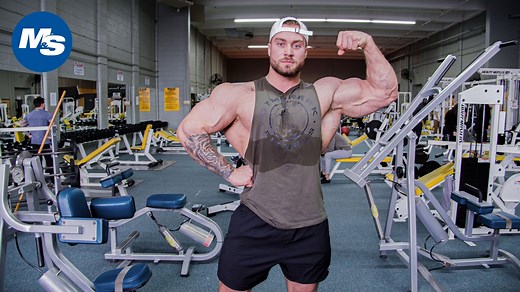 IFBB Pro, Chris Bumstead, walks us through his low-set, high intensity off-season chest workout to build bigger and thicker pecs. Chris' chest day includes warm-ups, a few compound movements, and a finisher. Full details of his workout are listed below. Give it a try, and let us know what you think! | Muscle & Strength