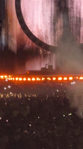 Ed Sheeran Live the Loop Tour
