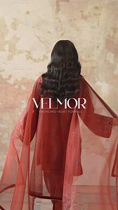 D08 || Arrin || RustEmbrace refined elegance with this rich rust...