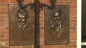 Dixie Carter Performing Arts Center unveils bronze relief portraits of local celebrities - WBBJ TV