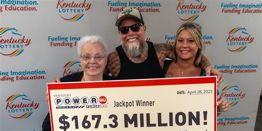 Man who was arrested days after winning $167M Powerball jackpot requests to serve out his sentence