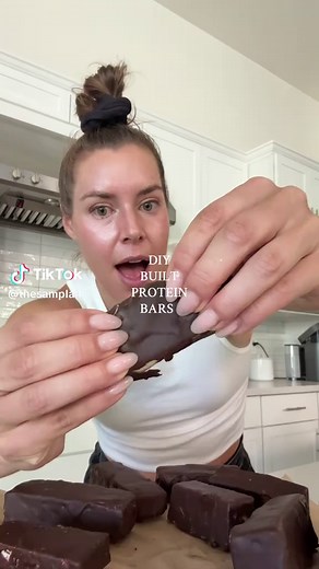 Homemade Protein Bars Recipe for Health Enthusiasts