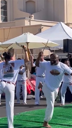ABADA-Capoeira San Francisco on Instagram: "Thanks to San Francisco’s Children’s Council for inviting us to perform capoeira & maculelê at the Family Fair. See the link in our bio for info on kids’ capoeira & maculelê classes. Offer your kids the chance to learn, grow, and make friends through capoeira. Working independently, in partners, and as a group, students learn basic capoeira movements, practical application of these movements, and how to “play” capoeira using the movements in improvisat
