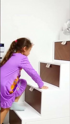 Quickly to bed – Seline's evening routine #parentsandchildren #childrensvideo