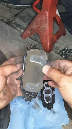 No Time Wasted #mechanic #mechaniclife #scionxb
