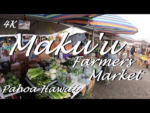 Maku'u Outdoor Farmers Market, Sunday morning, Pahoa Big Island Hawaii. Fresh Fruit and Vegetables