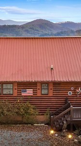Cozy cabin vibes 蝹✨ This beautiful retreat is officially for sale. Your mountain escape awaits — message for details! | Exposure Virtual Tours | Facebook