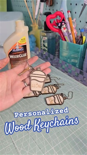 Personalized wood keychains #handcraft #diy #smallbusiness #handmade #keychain #personalized #craft