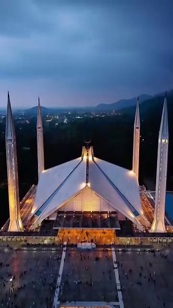Beautiful View Of Faisal Mosque Islamabad