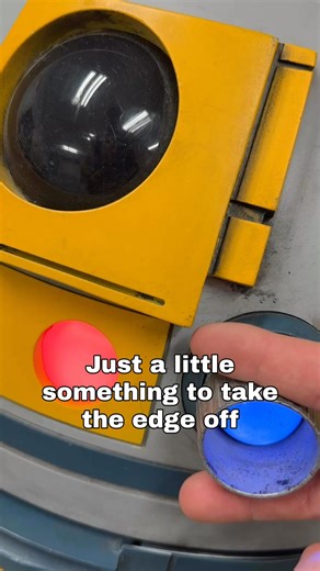 Hunter Smoke on Instagram: "Droids take the edge off the galaxy. Build one for your own mental health! How do you build your own droid? Here you go! The simplest answer is “after a lot of research”. Droids are very complex builds with many different build paths and techniques. Deciding which on is right for you is tough but also the first step! There’s TONS of awesome resources out there to learn from. Here are some of my favorites: Astromech.net- the R2 builders club forum. The single best and 