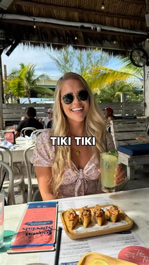 Tiki Tiki is such an intercoastal gem! 🌴💎Menu is full of fresh seafood and cocktails! 📍6200 N Ocean Dr, Hollywood, FL 33019 #florida #waterfront #restaurant #hollywoodfl | shellyteal