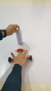 7.1K views · 57 shares | What happened ? 藍料 #esp32 #arduino #Arduino #diy #project #fun #test เมื่อไหร่จะตามเส้นได้ซักที 藍勞 | T Maker | Facebook