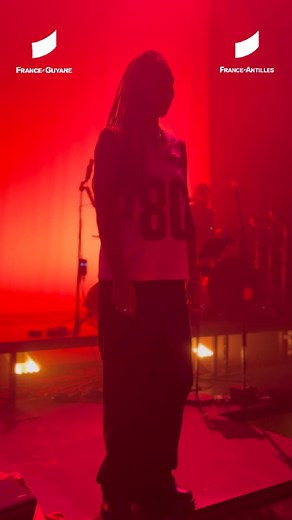 1.6K views | "Le Zouk n'est pas mort !" Avant de retrouver Lycinaïs Jean sur scène en Martinique, Guadeloupe et Guyane, plongez dans les coulisses de sa tournée  Elle revient sur son concours inédit lancé sur les réseaux et nous confie sa façon de vivre la musique, entre passion et vérité. | France-Guyane | Facebook