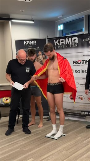 𝐊𝐫𝐢𝐬𝐭𝐢𝐚𝐧𝐨 „𝐄𝐋 𝐒𝐈𝐂𝐀𝐑𝐈𝐎“ 𝐇𝐨𝐱𝐡𝐚𝐣 on Instagram: "Tomorrow there’s no time to laugh #boxing #albania #fight #knockout #undefeated"