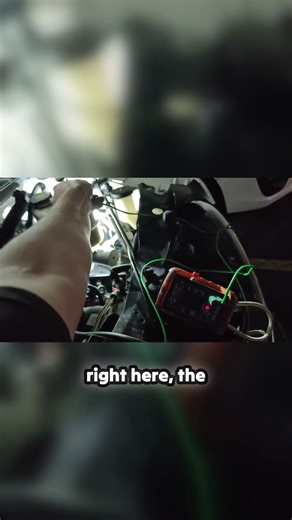 The tell-tale sign of a circuit failure! See the immediate difference a simple test light makes w...