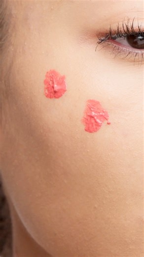 Valentine’s glow, wrapped and ready 💖 The limited-edition† Mary Kay® Gel Cream Blush in Coral Kiss delivers a fresh, rosy-coral flush, perfect for everyday romance. A thoughtful beauty gift she’ll love. 💕 Connect with your Independent Beauty Consultant for more easy gifting ideas. #MaryKay #ValentinesDay | Mary Kay Philippines