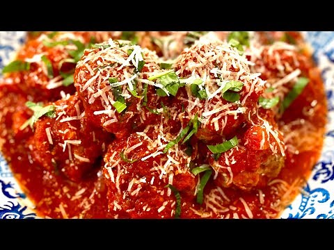 Delicious Baked Meatballs & Sauce / Easy Meatball Recipe