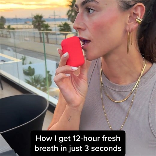 Flowze Breath | Here's how to get 12-hour fresh breath in just 3 seconds! 😮‍💨 #FLOWZE #freshbreath #probiotics #confidenceboost #goodvibes #funny #viral... | Instagram