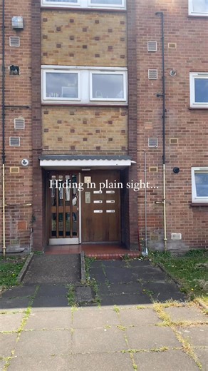 128K views · 597 reactions | This is where the Kray Twins hid ‘The Mad Axeman’ Frank Mitchell after he escaped from Dartmoor prison 12th December 1966… #london | The Jack the Ripper Experience | Facebook