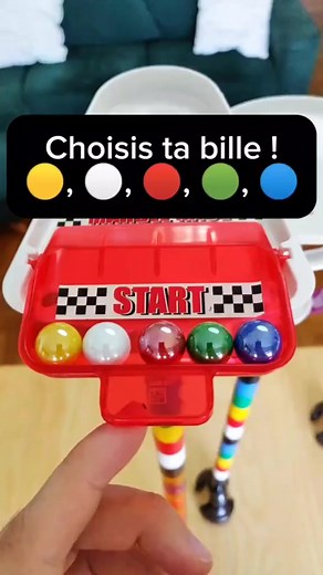 1.5K views · 18 reactions | Choisis ta bille dans cette nouvelle vidéo de course de billes ! Quel bille va gagné sur ce parcours de billes ? #coursedebilles #bille #course | Marble Race | Facebook