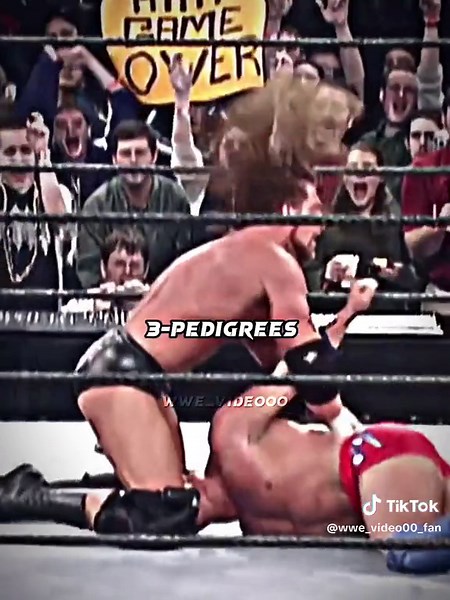 Parte 3 #wwe #viral #wrestling #wwefan #tripleh #pedigree #finisher #foryou #parati