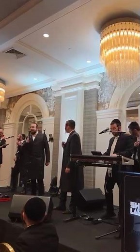 Shmili Landau 🎹 Chaim Horowitz, Ari Samet 🎤