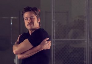 Quand Brad Pitt se lance dans une battle de breakdance - Elle