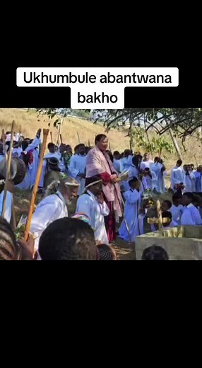 Shembe Ekuphakameni Wedding - Incoyincoyi Rituals