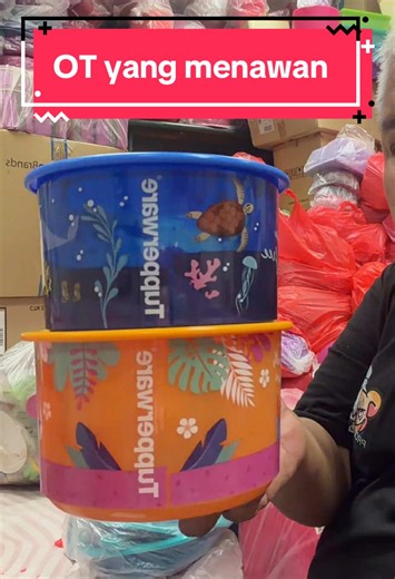 OT yang menarik siap corak corak. #pakciktupperware #tupperwarebrands #tupperwaremurah #tupperwarebrandsmalaysia #tupperware