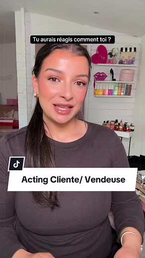 Cliente vs Vendeuse : Réaction à une situation tendue