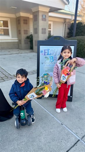 Free Flower Bar Pop-up? Yes, please! 🌸🌷 Visit us at the following locations next week (10 AM) to build your bouquet & take our survey! Feb 9: Old Atlanta Park Rec Center Feb 10: Central Park Rec Center Feb 11: Fowler Park Rec Center Feb 12: Sawnee Mountain Preserve Feb 13: Fowler Administrative Building *** While supplies lasts #forsythcountyga #forsythcountyparks #flowerbar #popupevent | Forsyth County Parks and Recreation