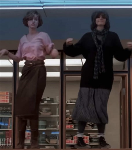 Watched the breakfast club for the first time like yesterday or wtv and I really like it, good movie. Anyways put this one together kinda quick but I really like it soooo #fypシ #thebreakfastclub #xyzbca #80s #viral