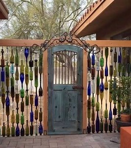 321K views · 7.7K reactions | Turn WINE BOTTLES into an OUTDOOR WALL. Love this idea! What do you think? | Crafty Morning | Facebook