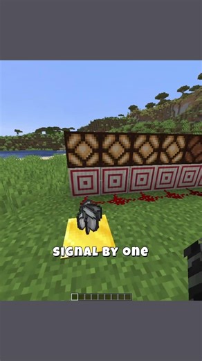 THE GOLD PRESSURE PLATE IS OVERPOWERED #minecraft #shorts