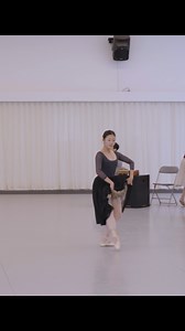 Sir Kenneth MacMillan's Manon has its SF Ballet premiere next month. Rarely seen on this side of the pond, we're thrilled to see our dancers eating up this choreography. Onstage Jan 24th: https://bit.ly/3Bjvi09 (Wona Park in MacMillan's Manon) #discoversfballet | San Francisco Ballet